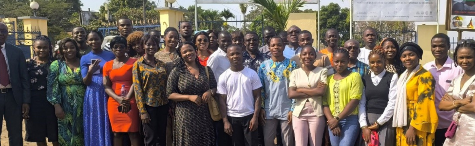 Photo of the Pl@ntNet training group in Cameroon