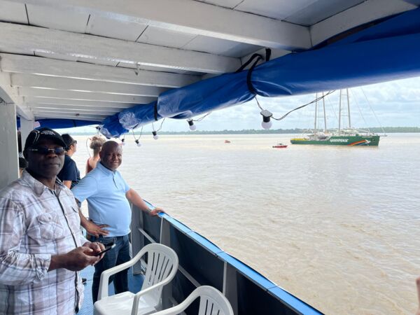The Gabonese delegation aboard Iara&ccedil;u: Aboubakar Mambimba (AGEOS) and Alfred Ngomenda (CENAREST)